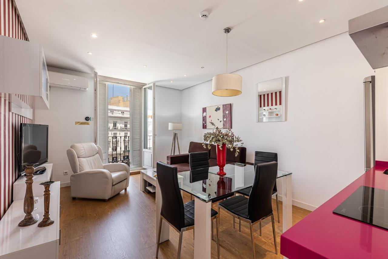 Waou Apartamentos En Sol Superior 2 马德里 外观 照片